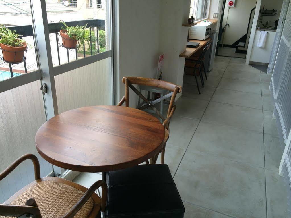 ROUTE - Cafe&Petit Hostel Nagasaki Exterior foto